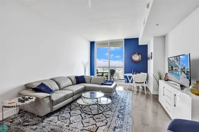 $396,000 | 315 Northeast 3rd Avenue, Unit 1209, Fort Lauderdale, FL 33301