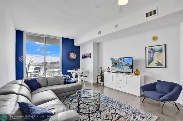 $396,000 | 315 Northeast 3rd Avenue, Unit 1209, Fort Lauderdale, FL 33301