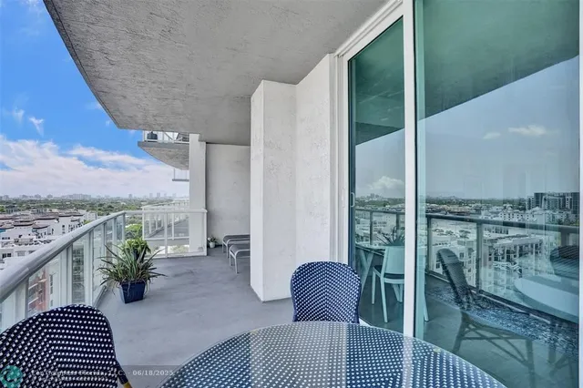 $396,000 | 315 Northeast 3rd Avenue, Unit 1209, Fort Lauderdale, FL 33301