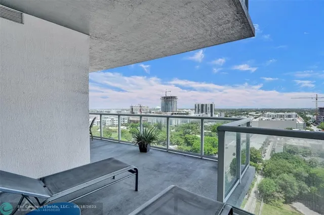 $396,000 | 315 Northeast 3rd Avenue, Unit 1209, Fort Lauderdale, FL 33301