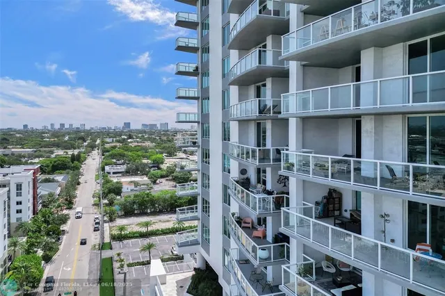 $396,000 | 315 Northeast 3rd Avenue, Unit 1209, Fort Lauderdale, FL 33301