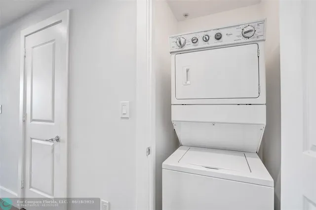 $396,000 | 315 Northeast 3rd Avenue, Unit 1209, Fort Lauderdale, FL 33301