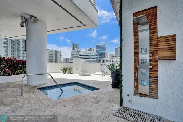 $396,000 | 315 Northeast 3rd Avenue, Unit 1209, Fort Lauderdale, FL 33301