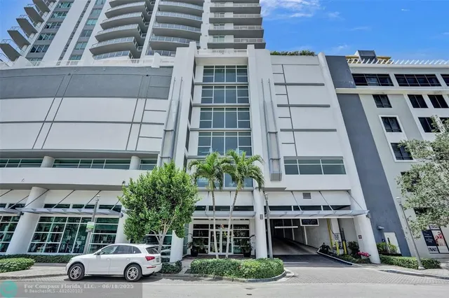 $396,000 | 315 Northeast 3rd Avenue, Unit 1209, Fort Lauderdale, FL 33301