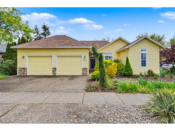 $509,900 | 860 North 2nd Street, Silverton, OR 97381