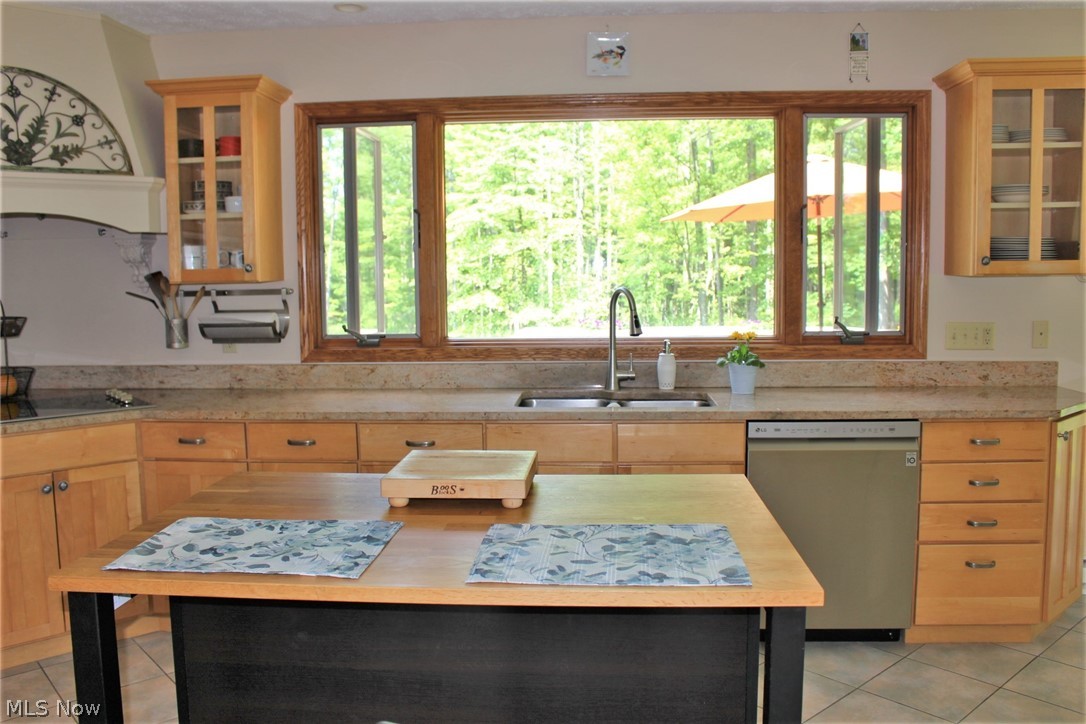 6491 Dewey Road Thompson, OH 44086 - Photo 10 of 35 Kitchen maple cabinets with views of your back yard.