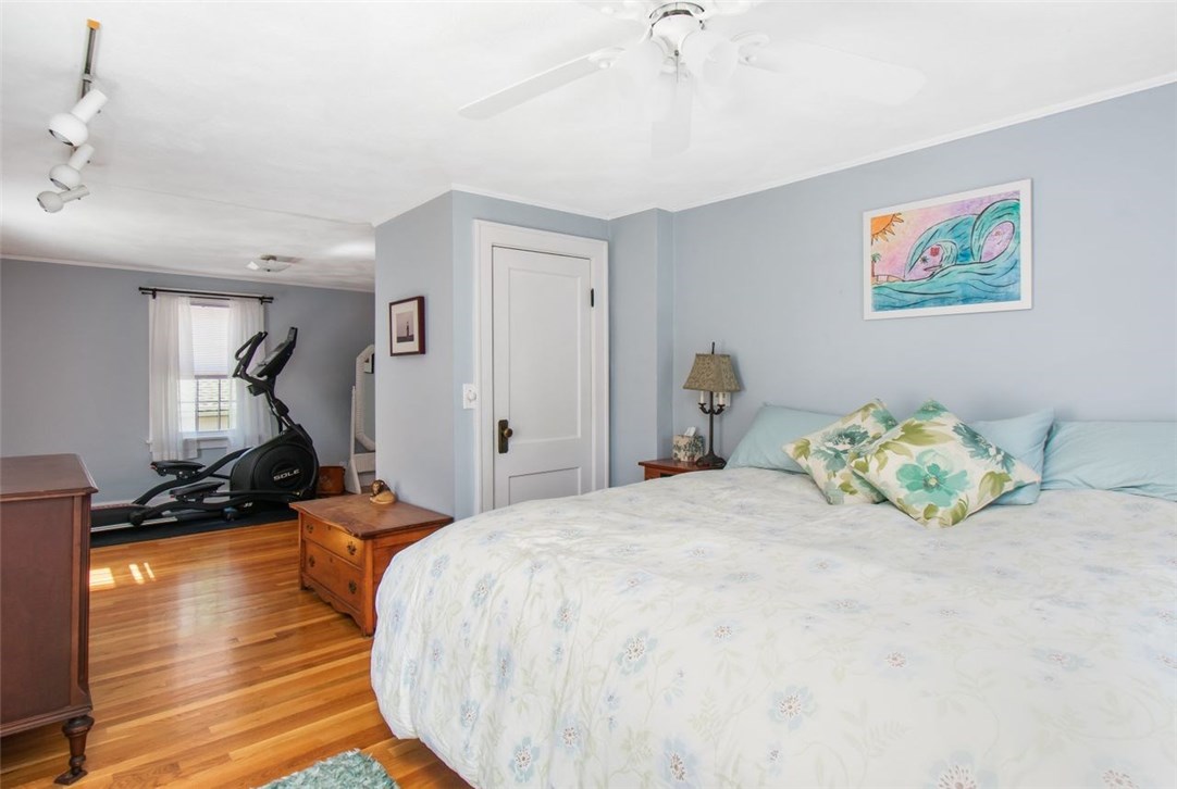 4261 Post Road Warwick, RI 02818 - Photo 19 of 37