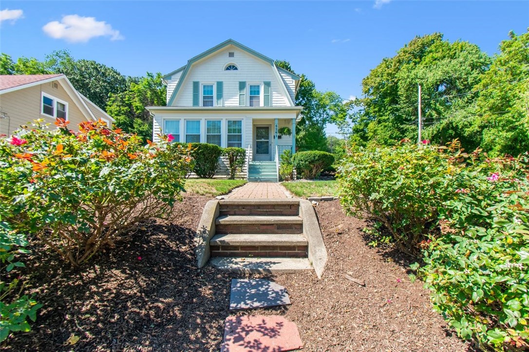 4261 Post Road Warwick, RI 02818 - Photo 2 of 37