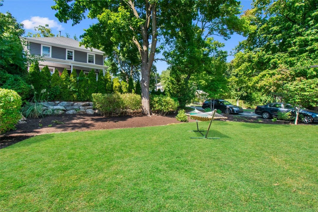 4261 Post Road Warwick, RI 02818 - Photo 35 of 37