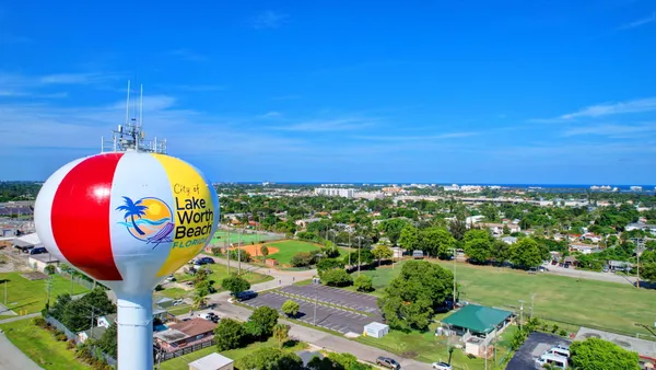 $1,800 | 1420 North Federal Highway, Lake Worth Beach, FL 33460