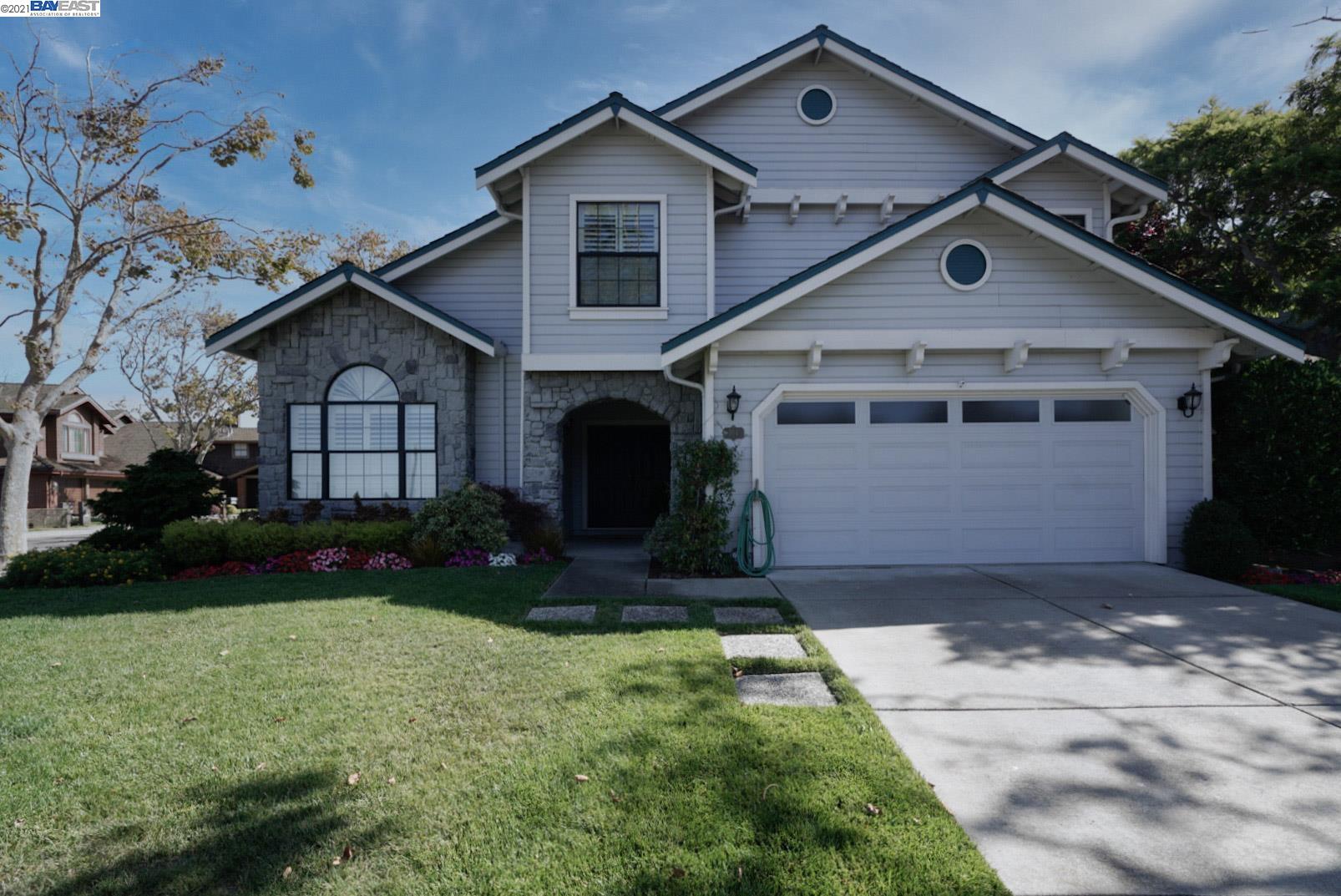 104 Brunswick Road Alameda, CA 94502 - Photo 1 of 1 a front view of a house with a yard