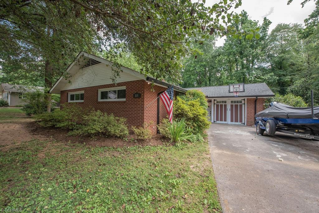 3056 Kinnamon Road Winston-Salem, NC 27104 - Photo 27 of 34