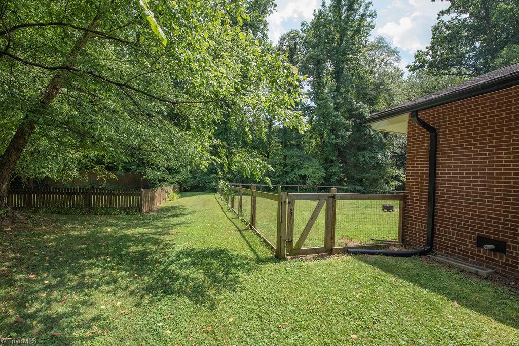 3056 Kinnamon Road Winston-Salem, NC 27104 - Photo 29 of 34