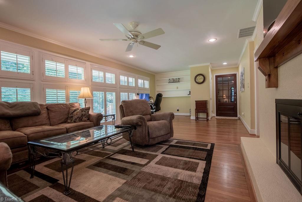 3056 Kinnamon Road Winston-Salem, NC 27104 - Photo 7 of 34