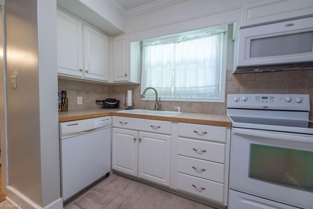 3056 Kinnamon Road Winston-Salem, NC 27104 - Photo 10 of 34