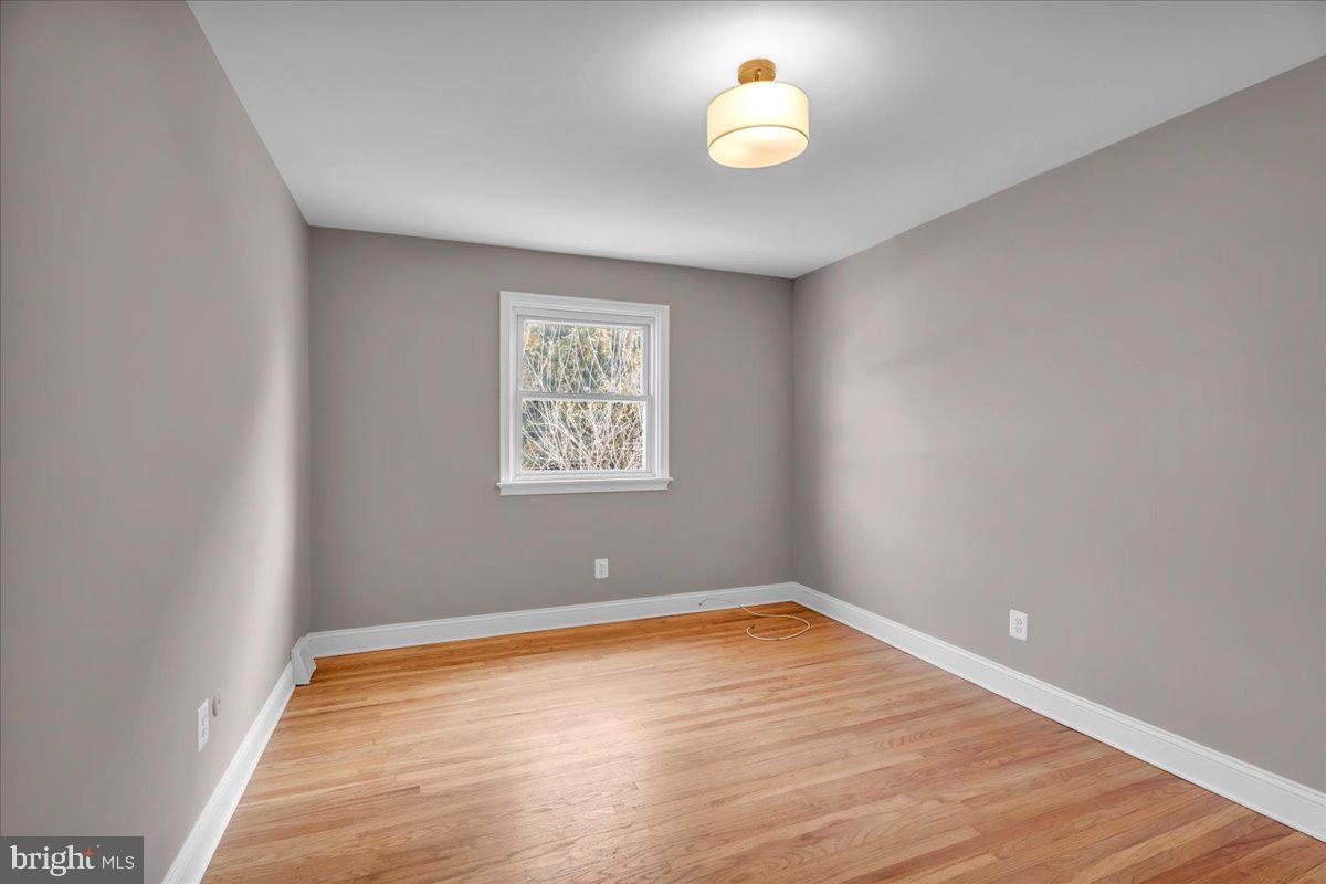 3355 South Keswick Road Philadelphia, PA 19114 - Photo 18 of 27 Gallery Image 18