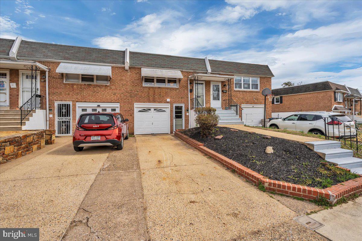 3355 South Keswick Road Philadelphia, PA 19114 - Photo 2 of 27 Gallery Image 2