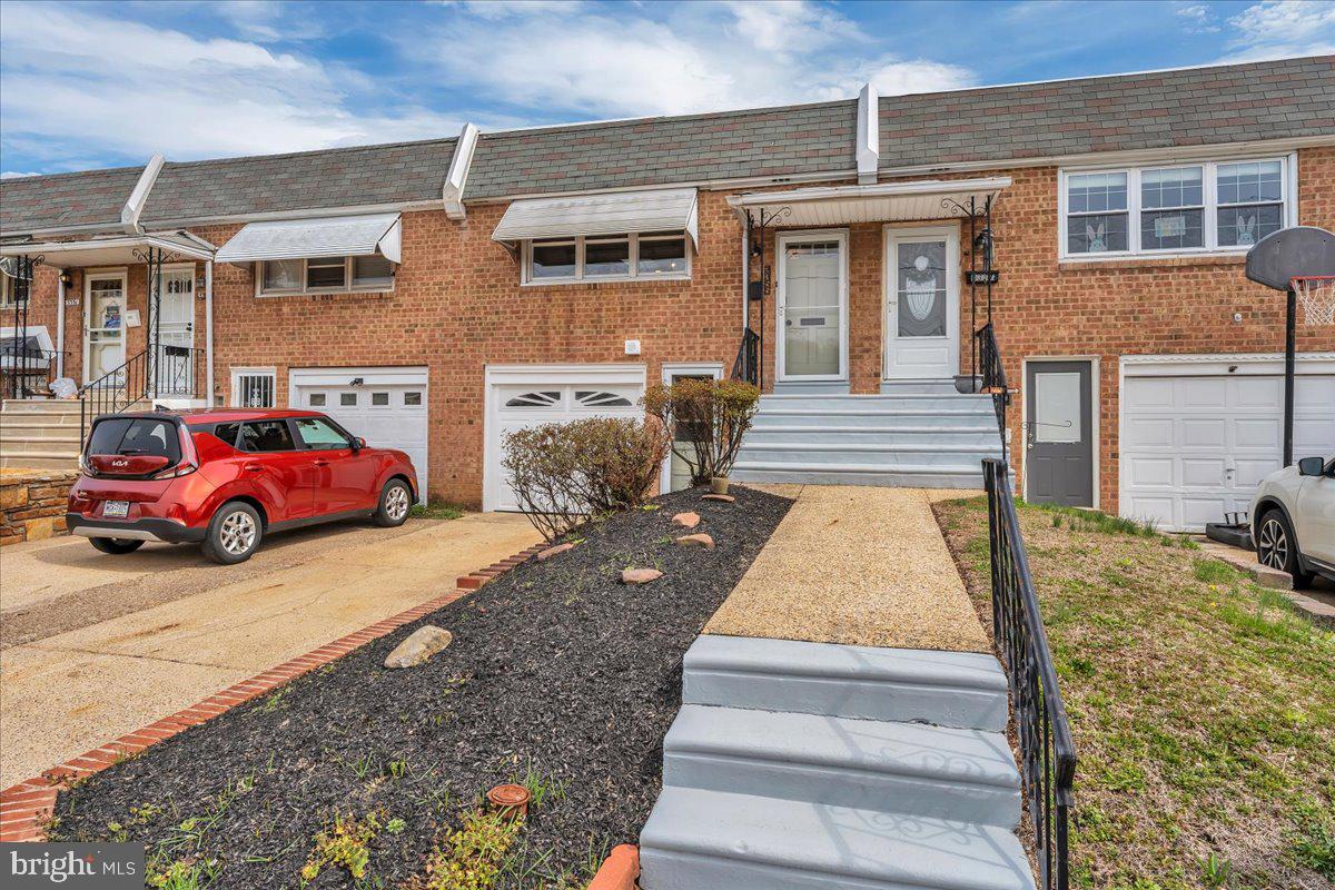 3355 South Keswick Road Philadelphia, PA 19114 - Photo 3 of 27 Gallery Image 3