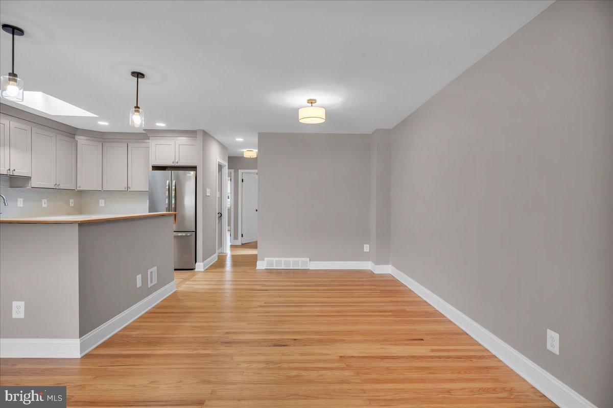 3355 South Keswick Road Philadelphia, PA 19114 - Photo 9 of 27 Gallery Image 9