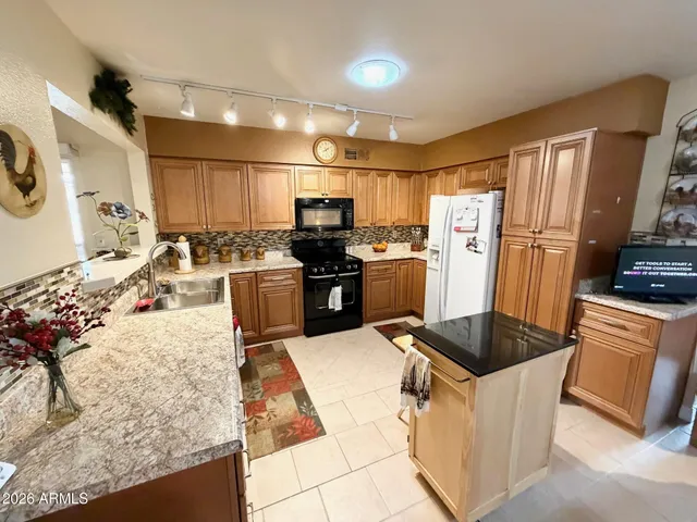 $365,000 | 849 South Park View Circle, Mesa, AZ 85208