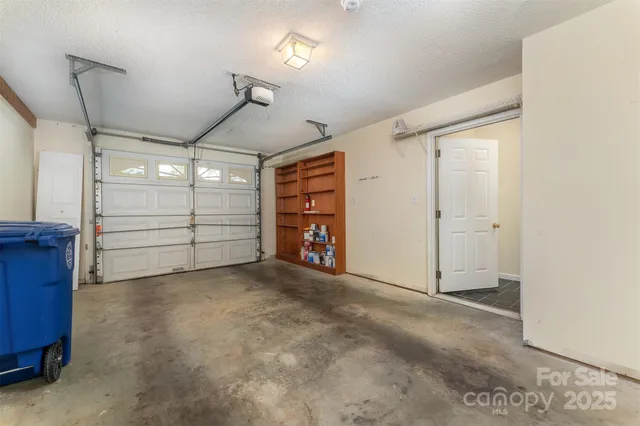 a view of a room with an empty space