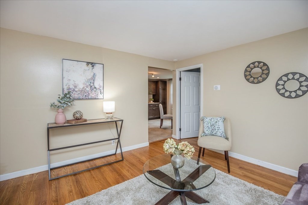 24 Sandy Brook Road Burlington, MA 01803 - Photo 13 of 38 Gallery Image 13