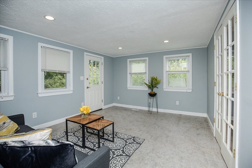 24 Sandy Brook Road Burlington, MA 01803 - Photo 17 of 38 Gallery Image 17