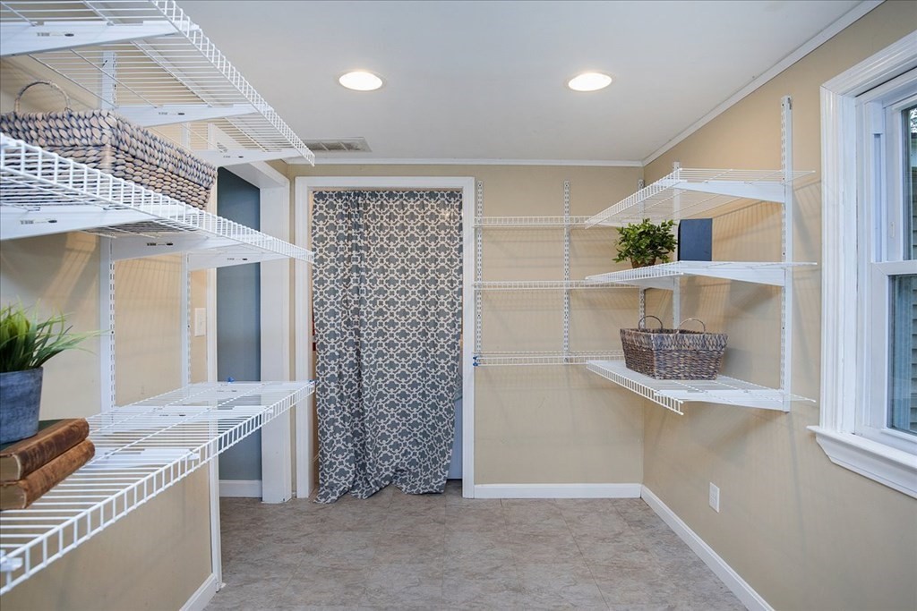 24 Sandy Brook Road Burlington, MA 01803 - Photo 28 of 38 Gallery Image 28
