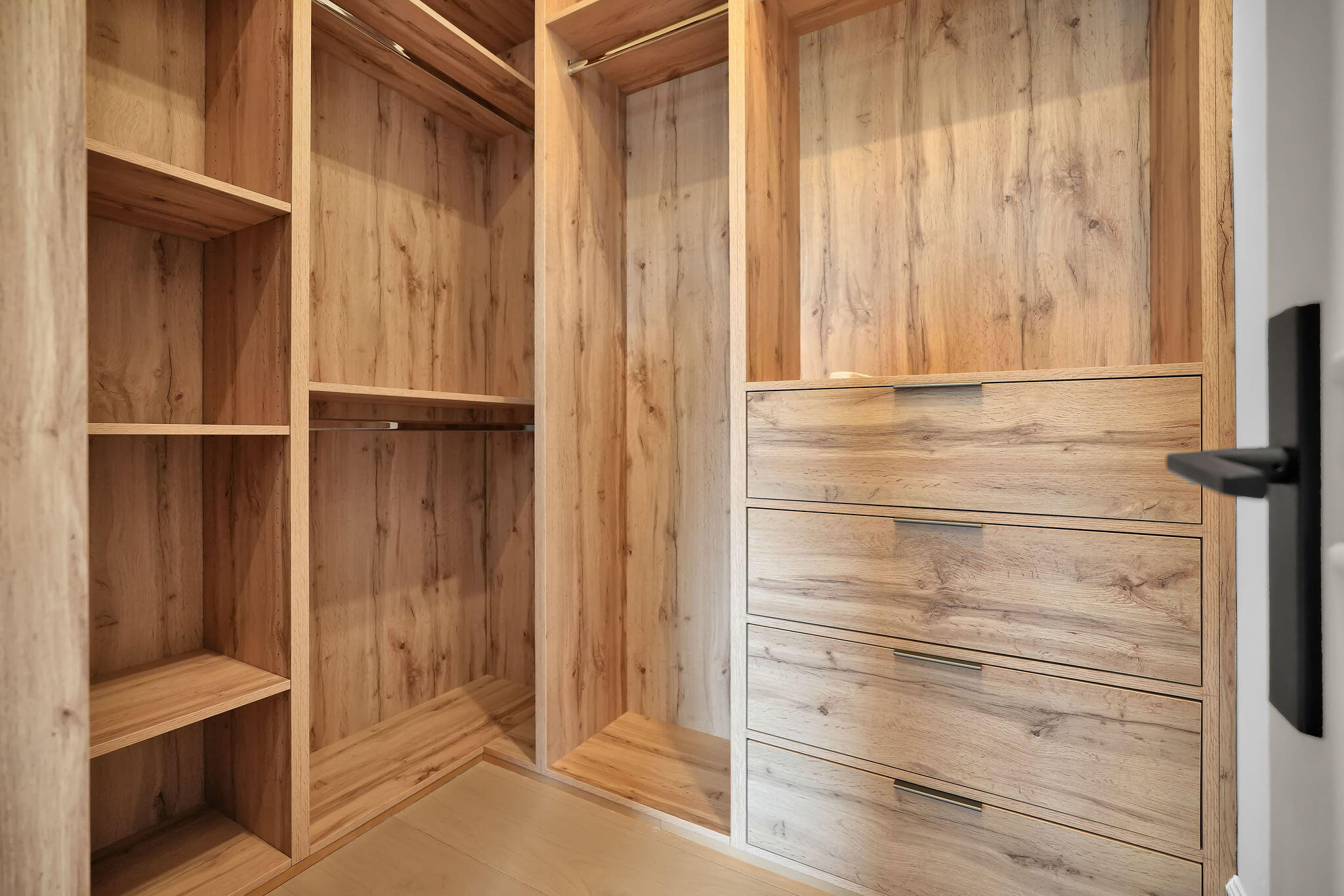 839 Chestnut Court Marco Island, FL 34145 - Photo 26 of 88 Spacious custom closet