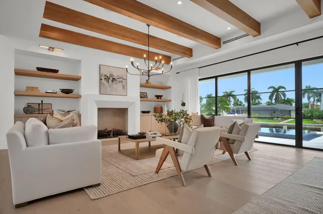 $7,999,000 | 839 Chestnut Court, Marco Island, FL 34145