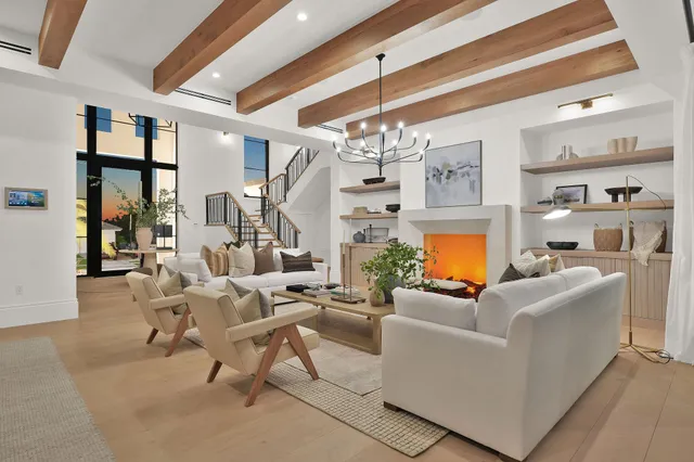 $7,999,000 | 839 Chestnut Court, Marco Island, FL 34145