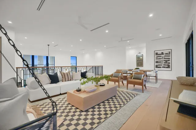 $7,999,000 | 839 Chestnut Court, Marco Island, FL 34145