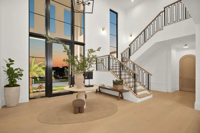 $7,999,000 | 839 Chestnut Court, Marco Island, FL 34145