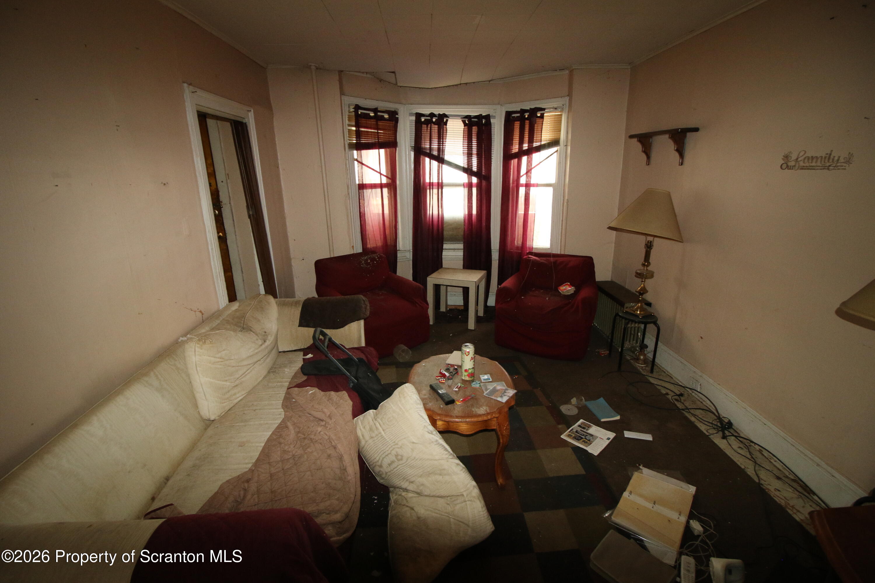 431 Phelps Street Scranton, PA 18509 - Photo 4 of 13 IMG_6316