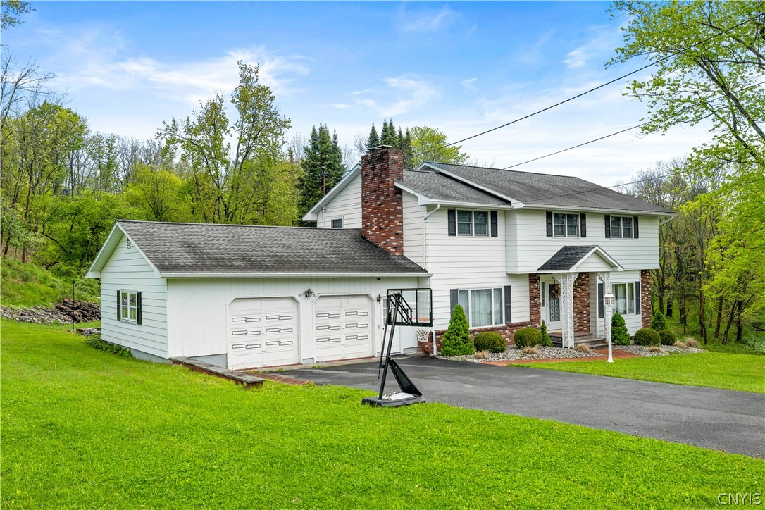 936 Ridgewood Road Herkimer, NY 13350 - Photo 3 of 39