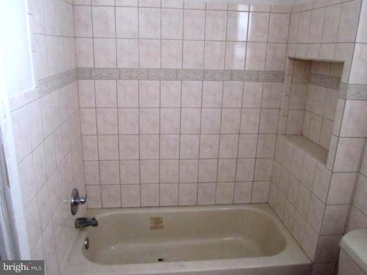 1520 Tasker Street Philadelphia, PA 19145 - Photo 13 of 18 Bathroom