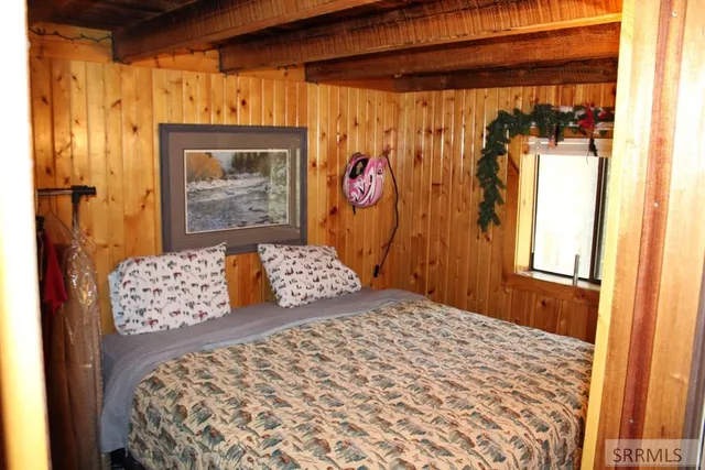 $385,000 | 2774 Northeast Sagehen Drive, Island Park, ID 83429