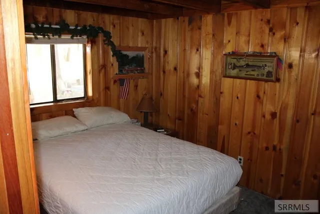 $385,000 | 2774 Northeast Sagehen Drive, Island Park, ID 83429