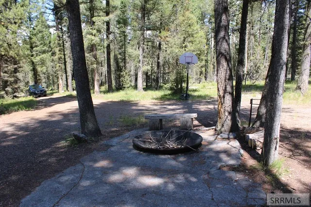 $385,000 | 2774 Northeast Sagehen Drive, Island Park, ID 83429