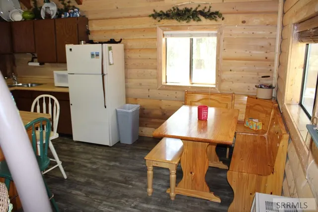 $385,000 | 2774 Northeast Sagehen Drive, Island Park, ID 83429