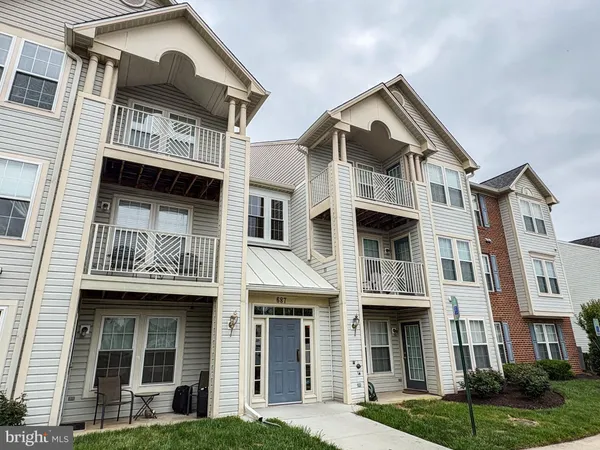 $330,000 | 687 Winding Stream Way, Unit 204, Odenton, MD 21113
