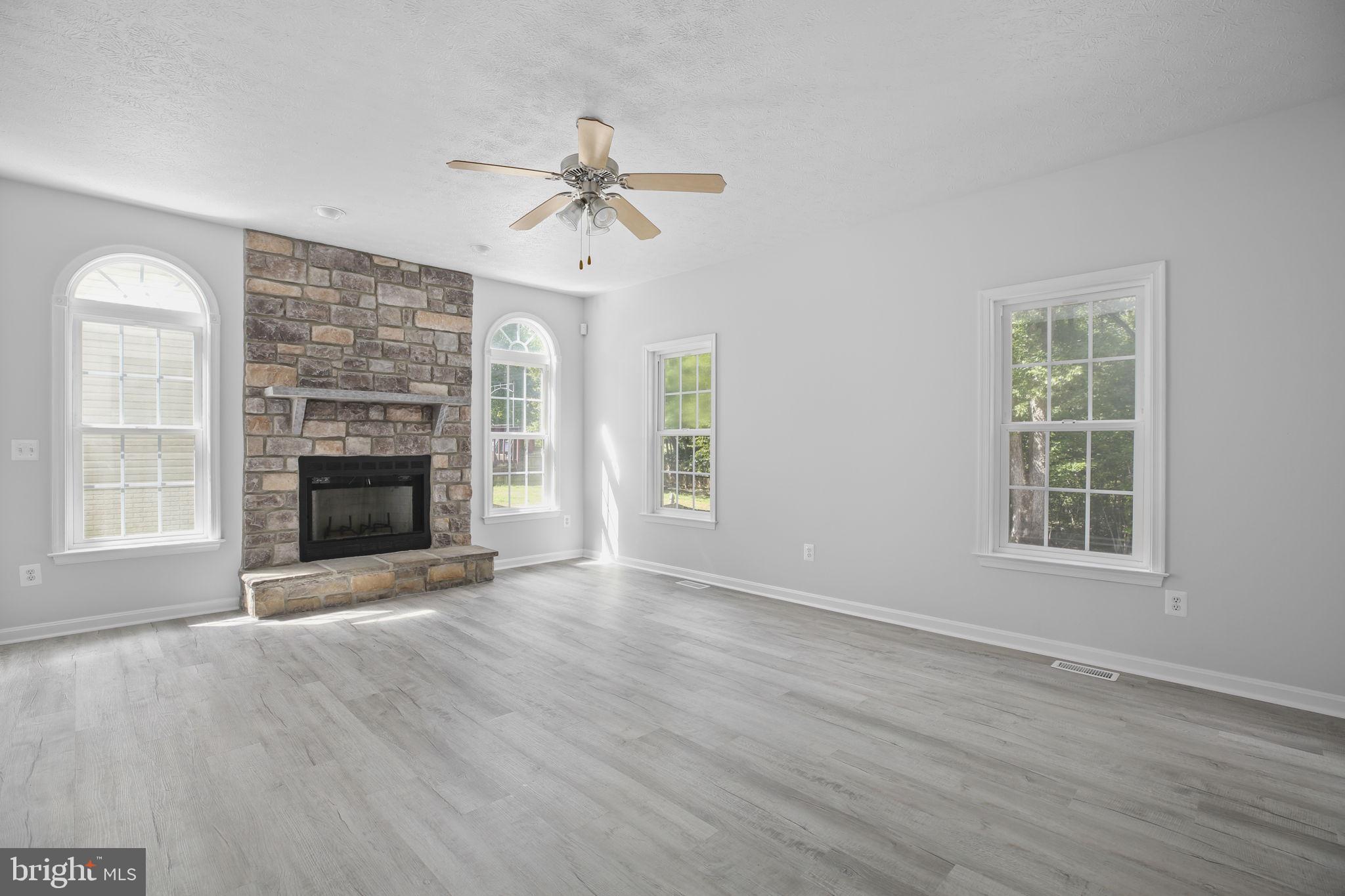 2324 Wildflower Way Locust Grove, VA 22508 - Photo 16 of 48