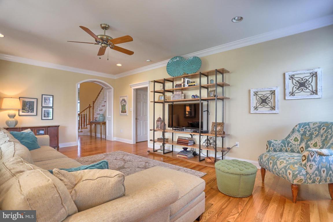 323 Spurrier Drive Lititz, PA 17543 - Photo 16 of 39
