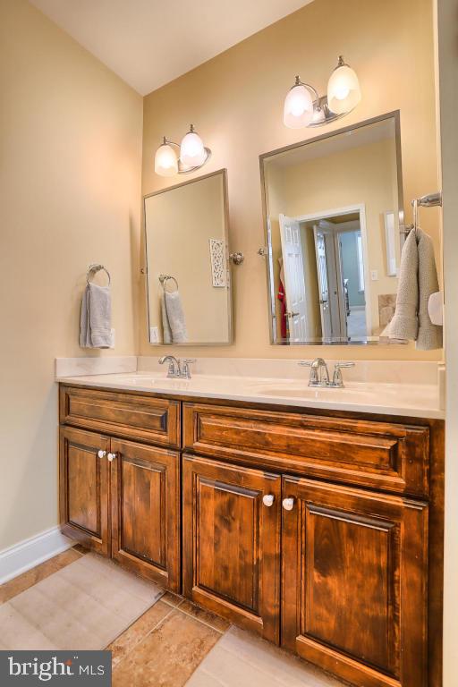 323 Spurrier Drive Lititz, PA 17543 - Photo 30 of 39