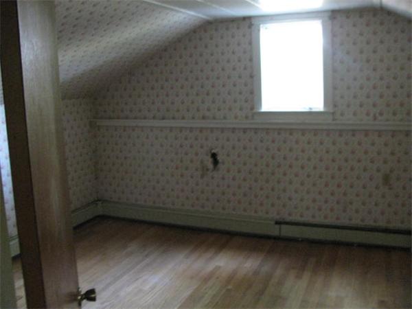 120 State Road Phillipston, MA 01331 - Photo 4 of 5 a view of a small space