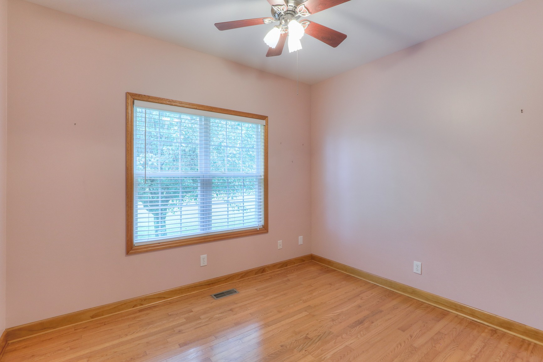 3006 Bains Road Hillsboro, TN 37342 - Photo 14 of 33 Gallery Image 14