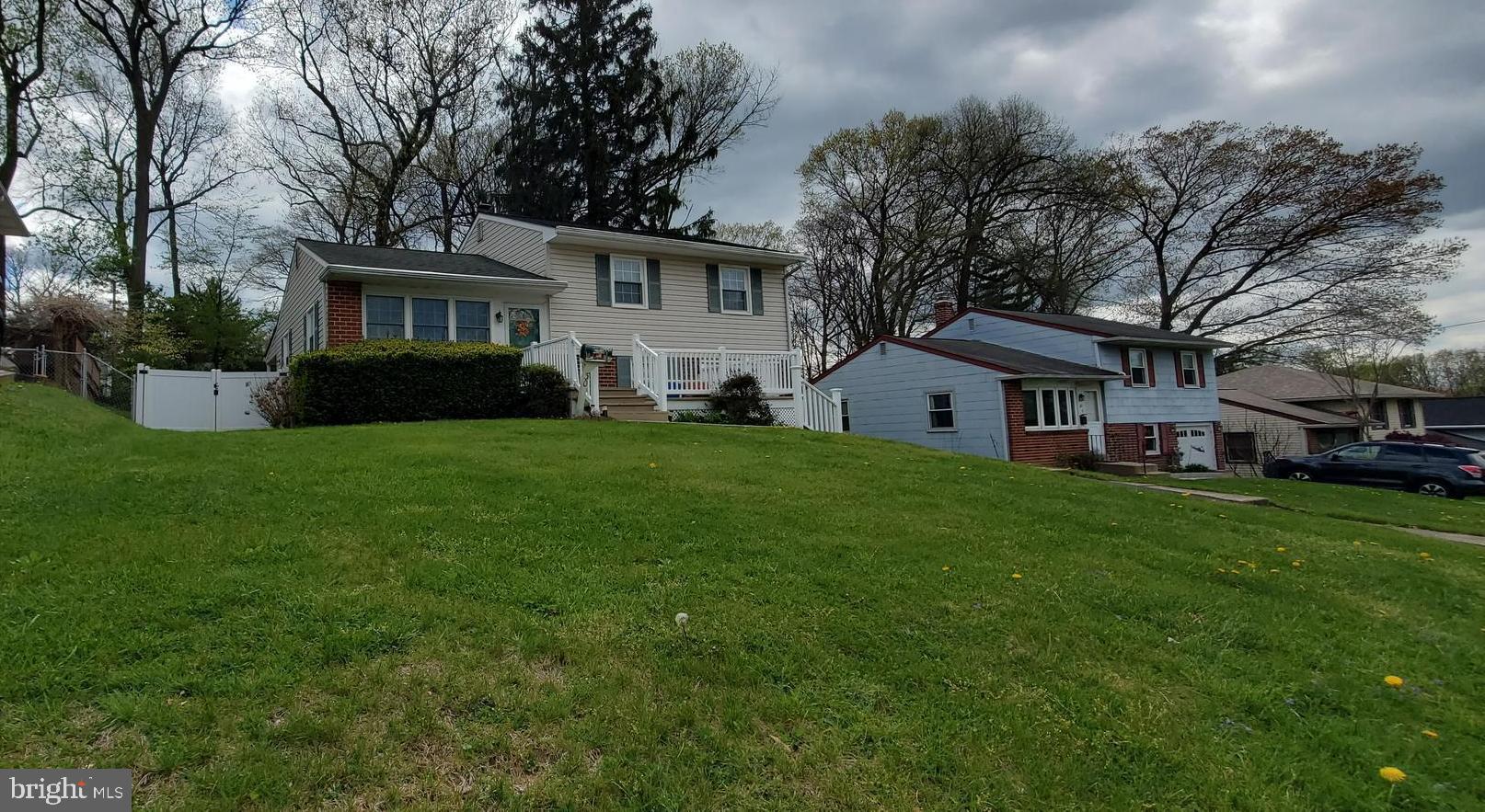 30 Russell Road Willow Grove, PA 19090 - Photo 2 of 17 Gallery Image 2