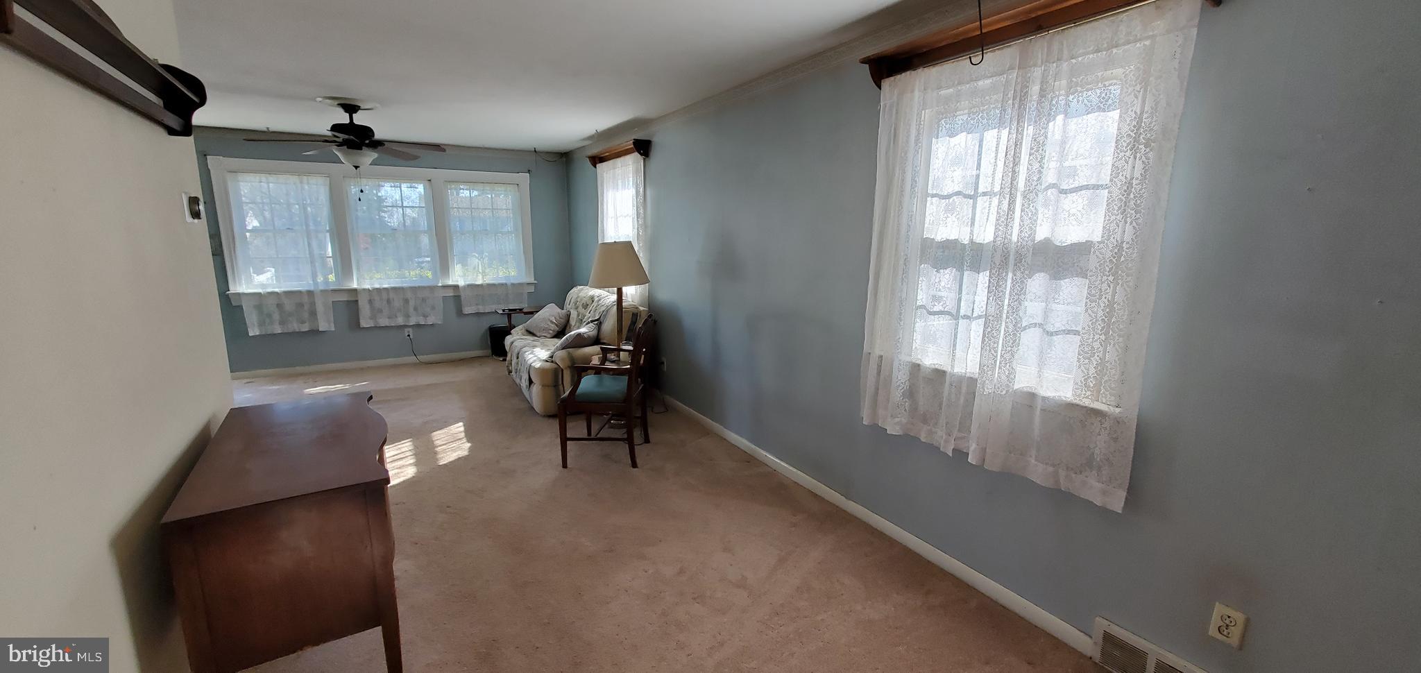 30 Russell Road Willow Grove, PA 19090 - Photo 6 of 17 Gallery Image 6