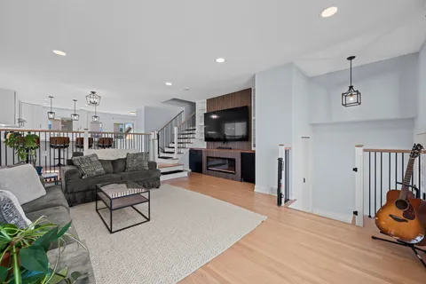 $750,000 | 8709 West Madison Drive, Niles, IL 60714