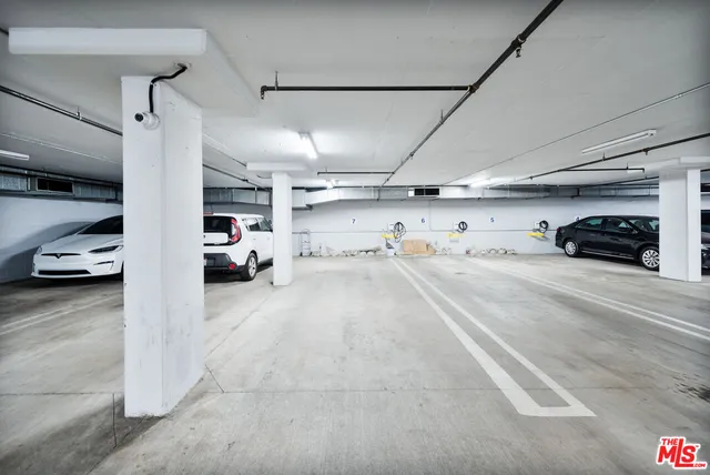 a view of parking area